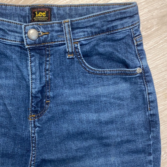 Lee Flared Raw Hem Denim Jeans - Picture 2 of 6